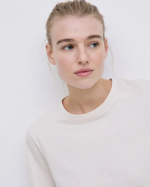 YERSE Camiseta básica cuello redondo beige Sale