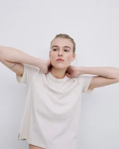 YERSE Camiseta básica cuello redondo beige Sale