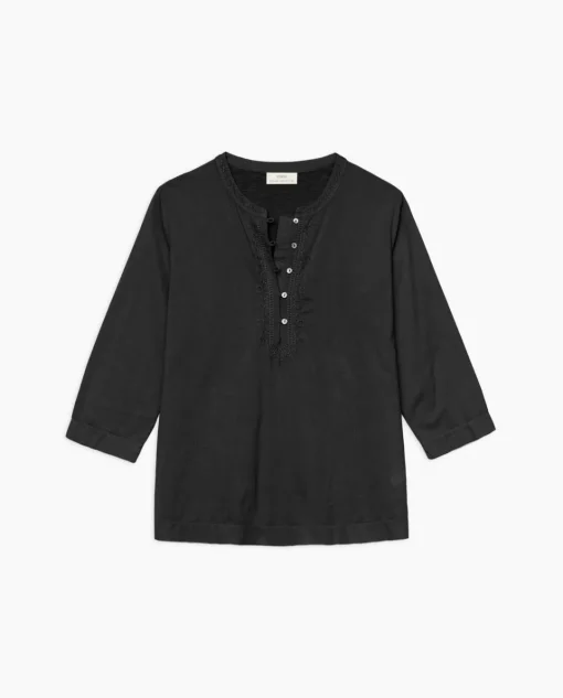 YERSE Camiseta escote panadero bordado negro Clearance