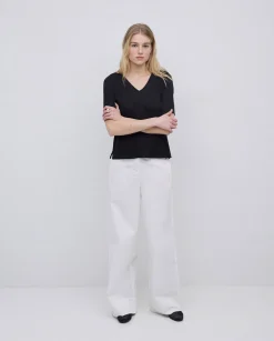 YERSE Camiseta holgada escote pico negro Discount