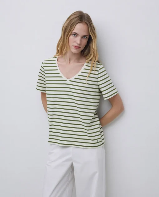 YERSE Camiseta rayas cuello pico verde New
