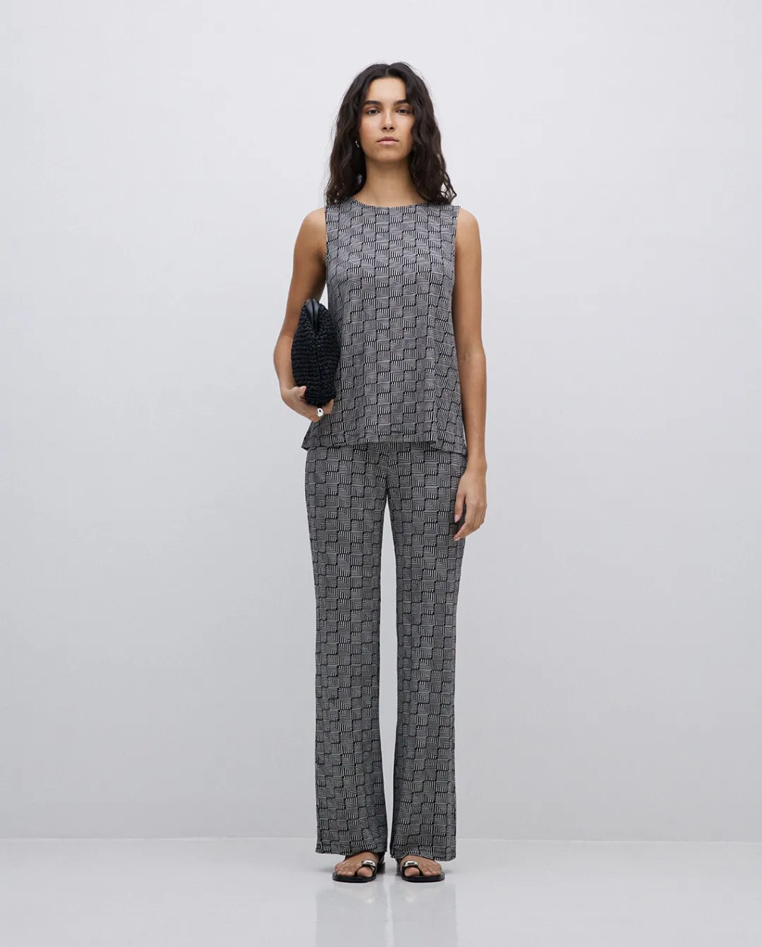 YERSE Pantalones flare geométrico negro Sale