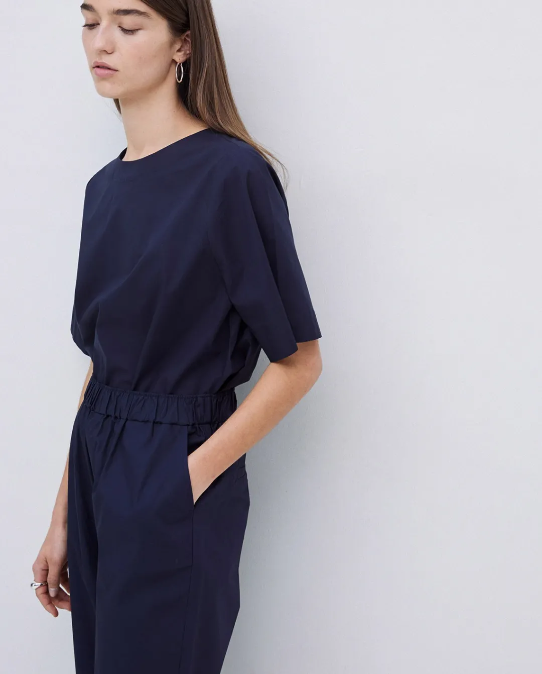 YERSE Pantalones rectos popelín azul oscuro Clearance