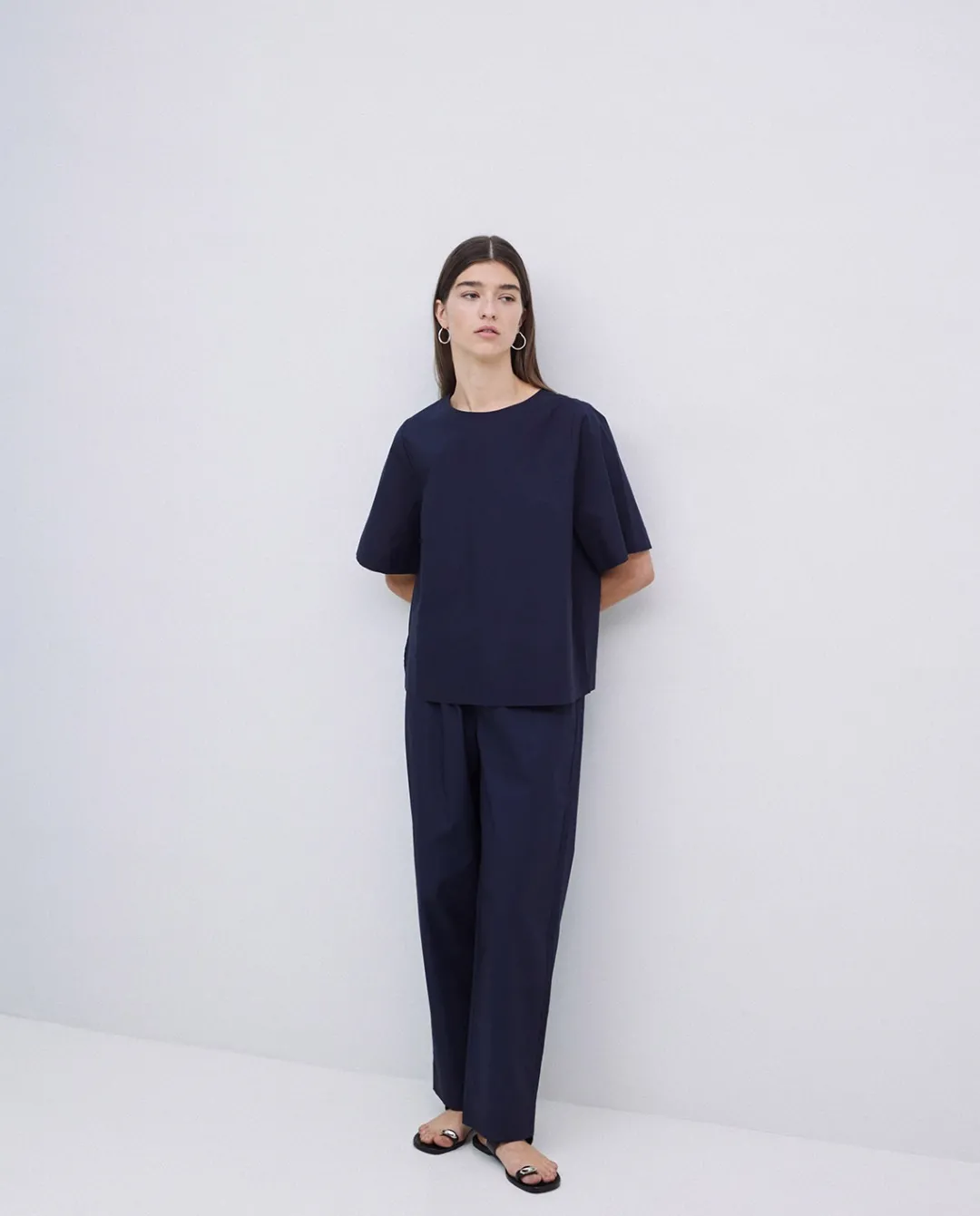 YERSE Pantalones rectos popelín azul oscuro Clearance