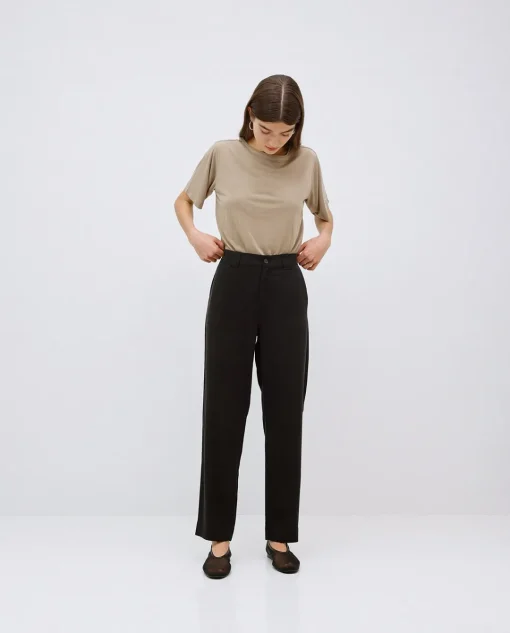YERSE Pantalones rectos tencel negro Online