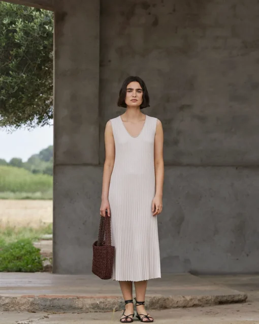 YERSE Vestido largo tirantes evasé beige Fashion