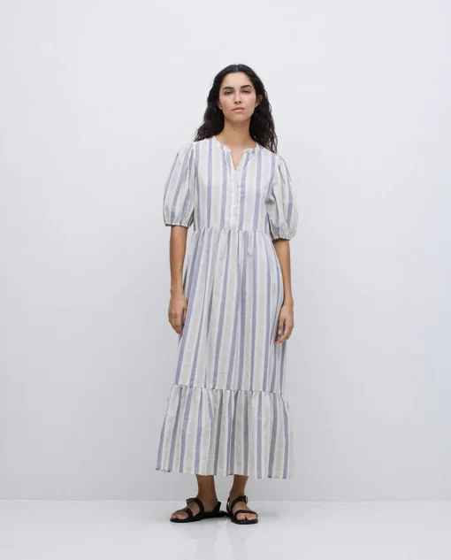 YERSE Vestido largo volantes azul New