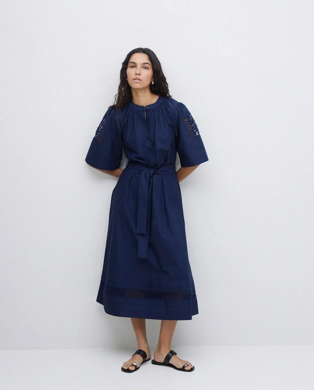 YERSE Vestido popelín puntillas azul oscuro Hot