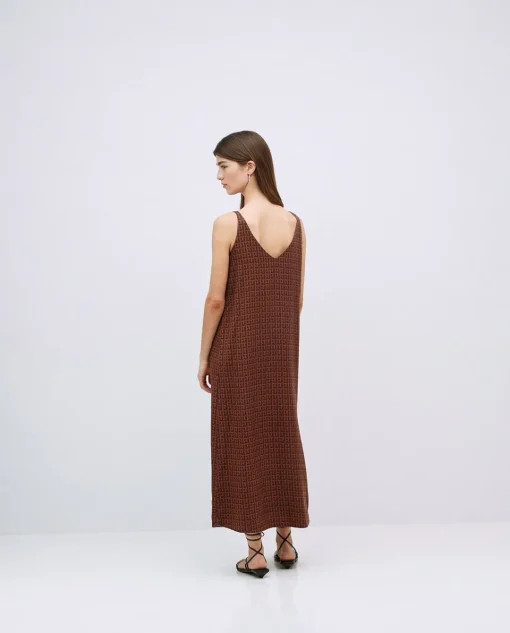 YERSE Vestido tencel pico chocolate Best